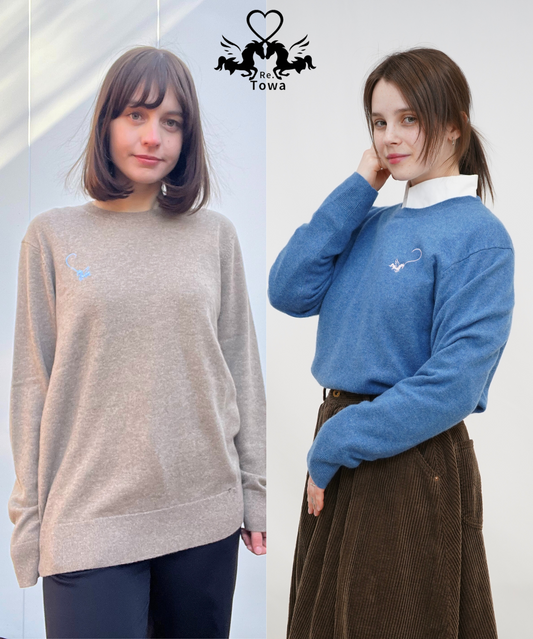 Towa 100% Cashmere Matching Sweaters (Beige & Blue)